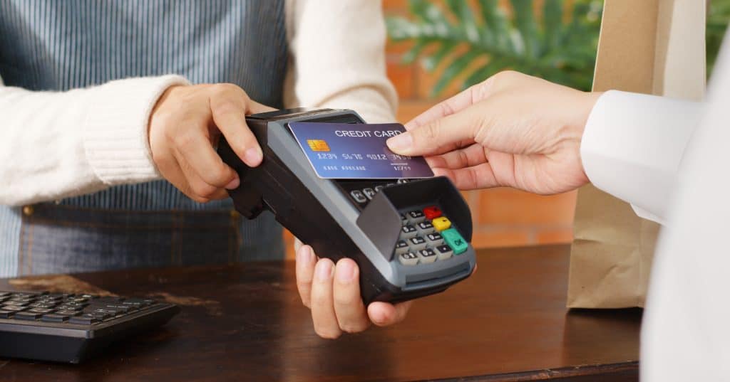 Koliko kreditnih kartica trebate imati
