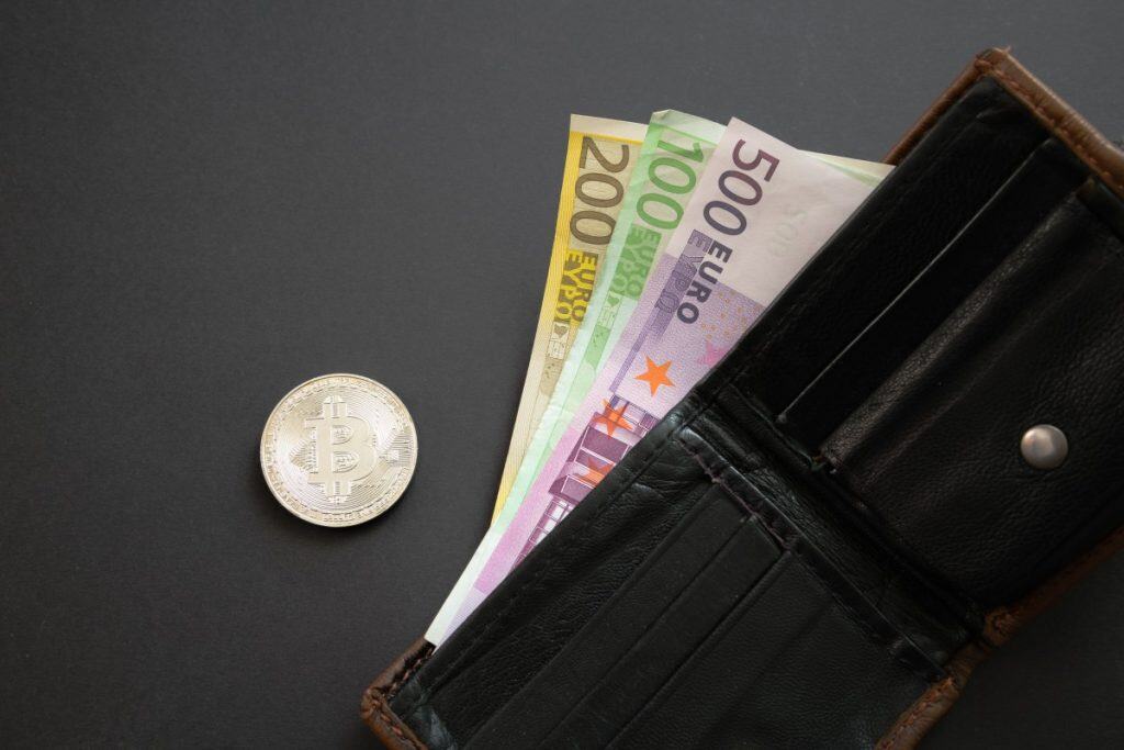 Kako kombinovati tradicionalne i digitalne investicije Kako kombinovati tradicionalne i digitalne investicije
